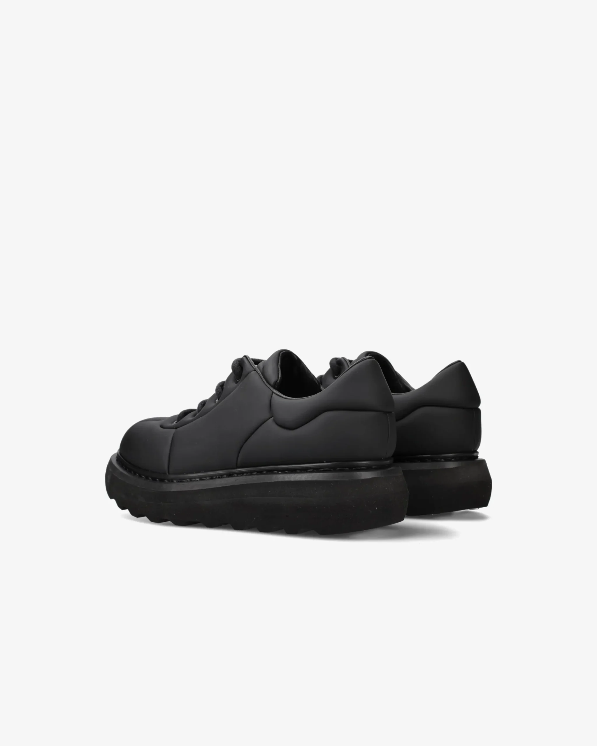 Premiata Scarpe Cal in gommato nero>Uomo Stringate