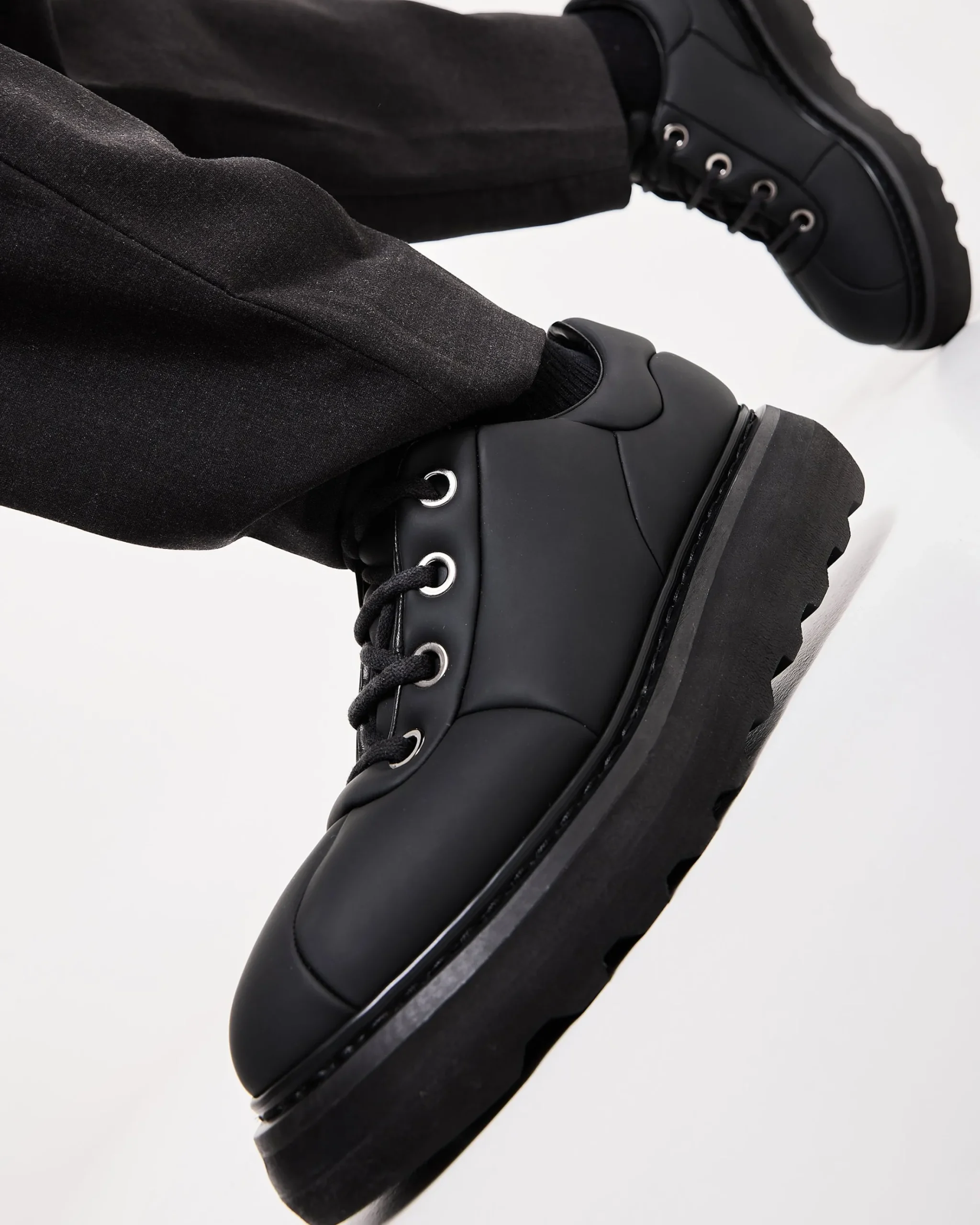 Premiata Scarpe Cal in gommato nero>Uomo Stringate