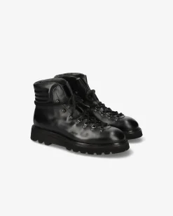 Premiata Stivaleti in pelle cera nero>Uomo Stivali