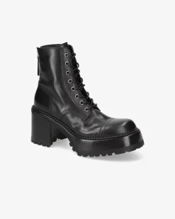Premiata Stivaletti McQueen in vitello gaucho nero>Donna Stivali E Stivaletti